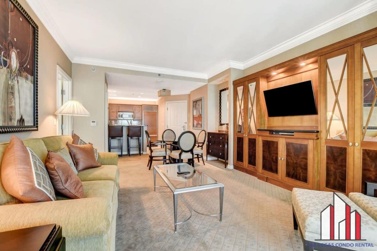 Hébergement de vacances Mgm Signature-16-702 1br 2ba Balcony